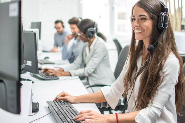operatore FairConnect durante assistenza h24